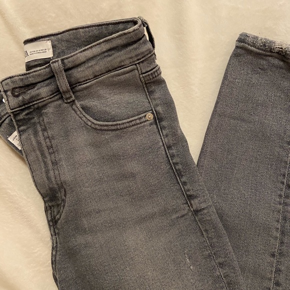 ZARA JEANS, Size 4 - Picture 2 of 9